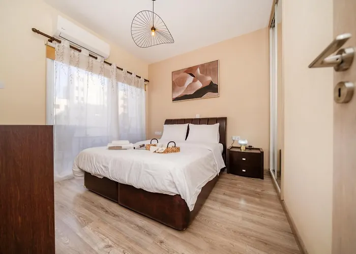 Seafront 1 Bedroom Flat Limasol